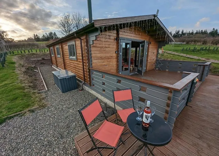 Long Wood Lodges